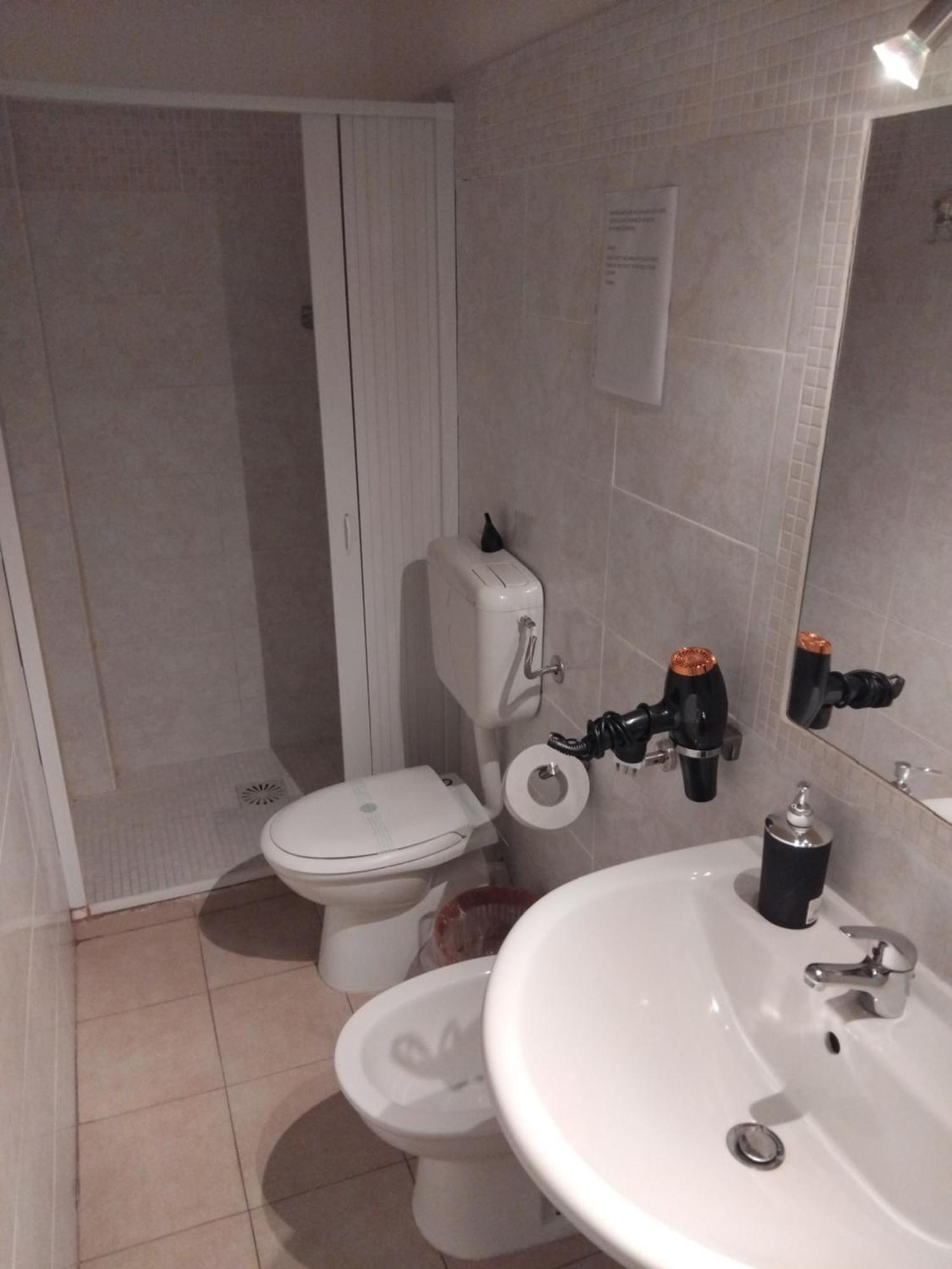 Catania Airport Room Bagno Privato In Camera Exterior photo